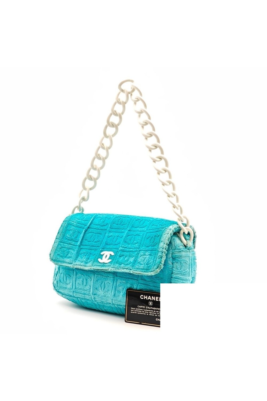 Chanel Pile CC Logo Plastic Chain Shoulder Bag